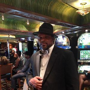 Meet your Posher, Reginald